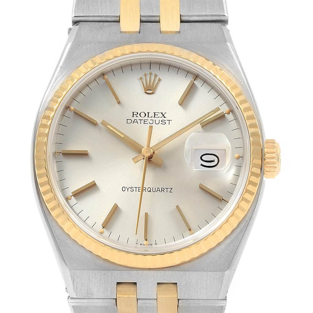 This Rolex Oysterquartz 17013 Men
s Stainless Steel Silver Dial 17013 Men
s Stainless Steel Silver Dial watch is shown from a front angle, highlighting its dial, bezel, and partial view of the bracelet.