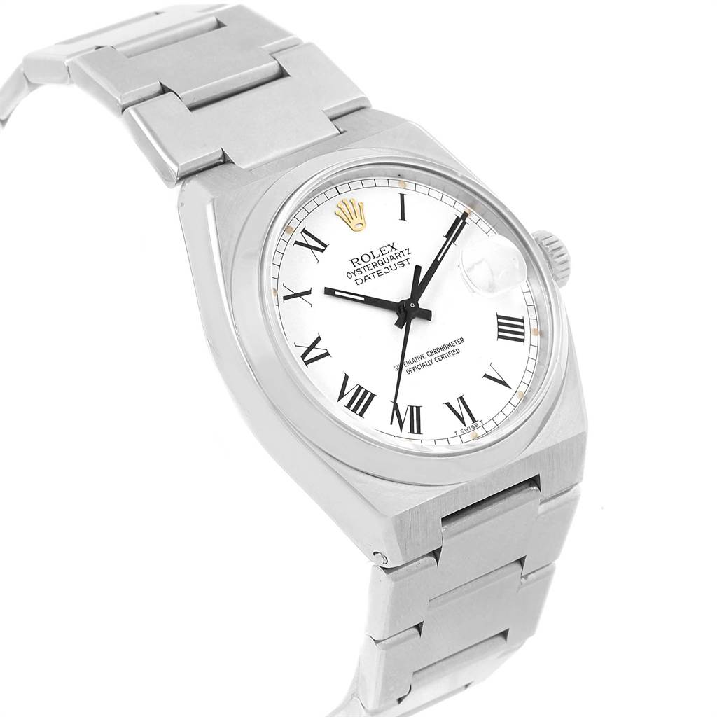 The image shows a Rolex Oysterquartz 17000 Men
s Stainless Steel White Dial 17000 Men
s Stainless Steel White Dial watch at a slight angle, displaying the bracelet, case, crown, and part of the dial.