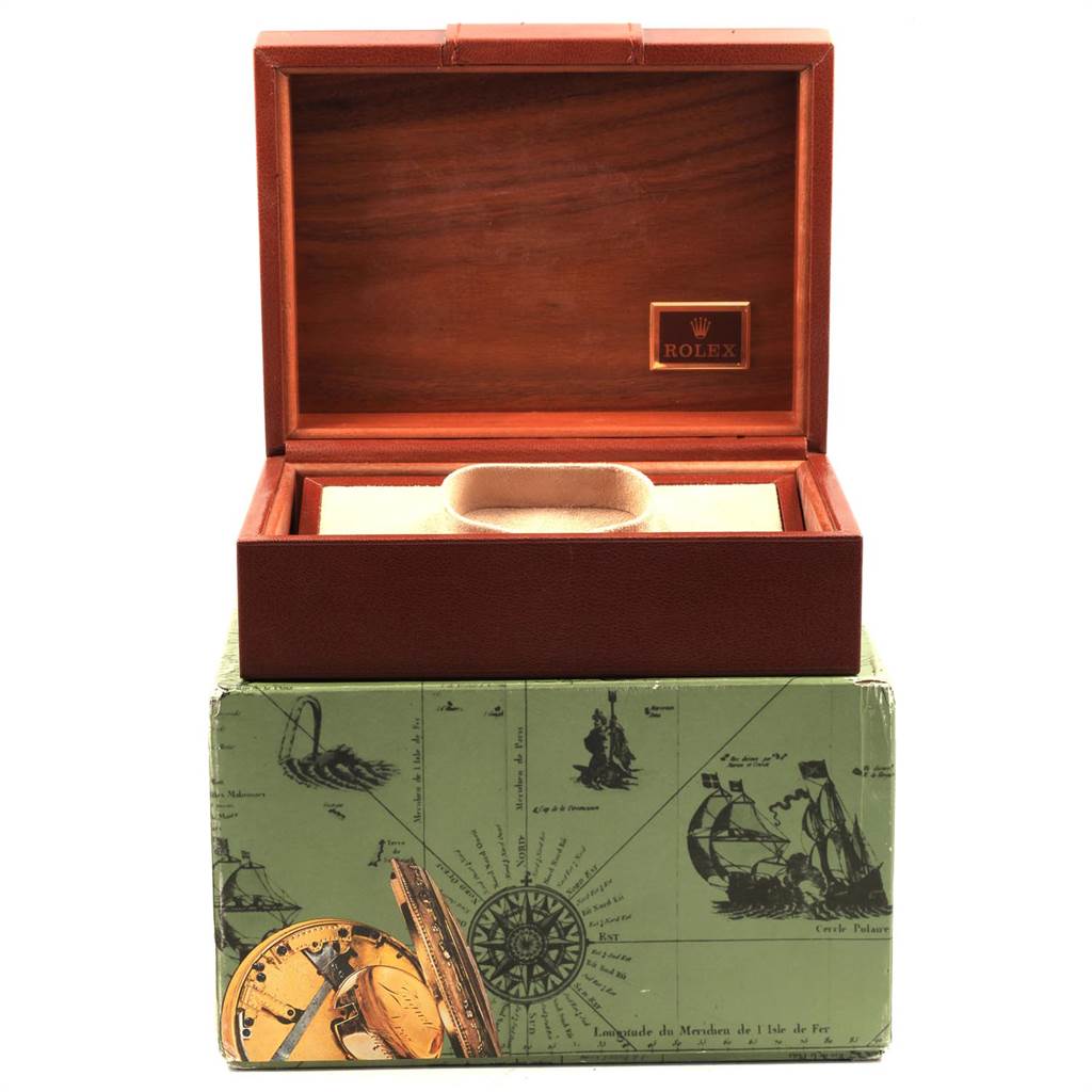 This image shows an open box for a Rolex Oysterquartz 19018 Men
s Yellow Gold Champagne Dial 19018 Men
s Yellow Gold Champagne Dial model, highlighting the interior cushion and exterior decorative box.