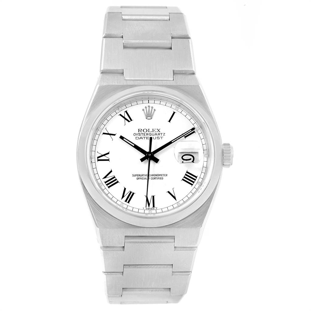 This is a front view of a Rolex Oysterquartz 17000 Men's Stainless Steel White Dial 17000 Men's Stainless Steel White Dial Datejust watch showcasing its dial, bracelet, and crown.