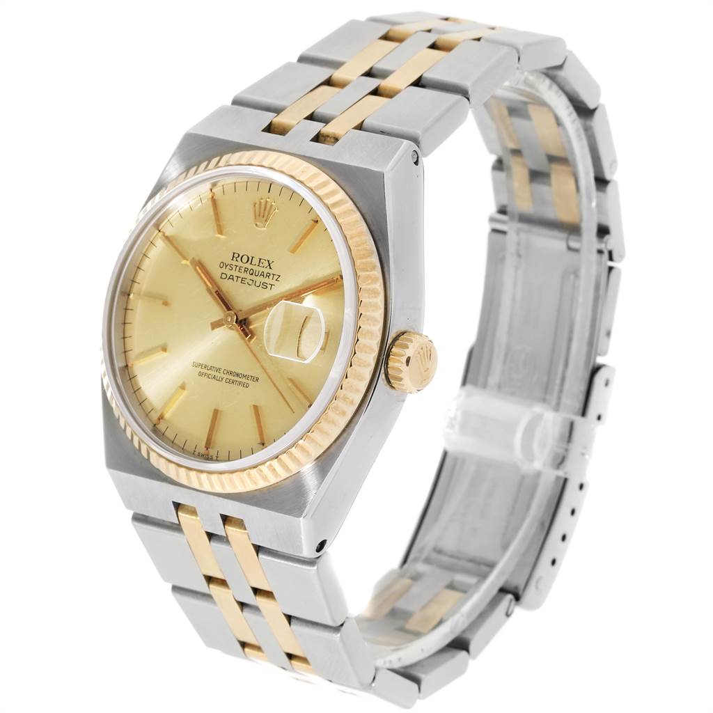The image shows a Rolex Oysterquartz 17013 Men
s Stainless Steel Champagne Dial 17013 Men
s Stainless Steel Champagne Dial watch at a three-quarter angle, featuring its dial, case, crown, and bracelet.