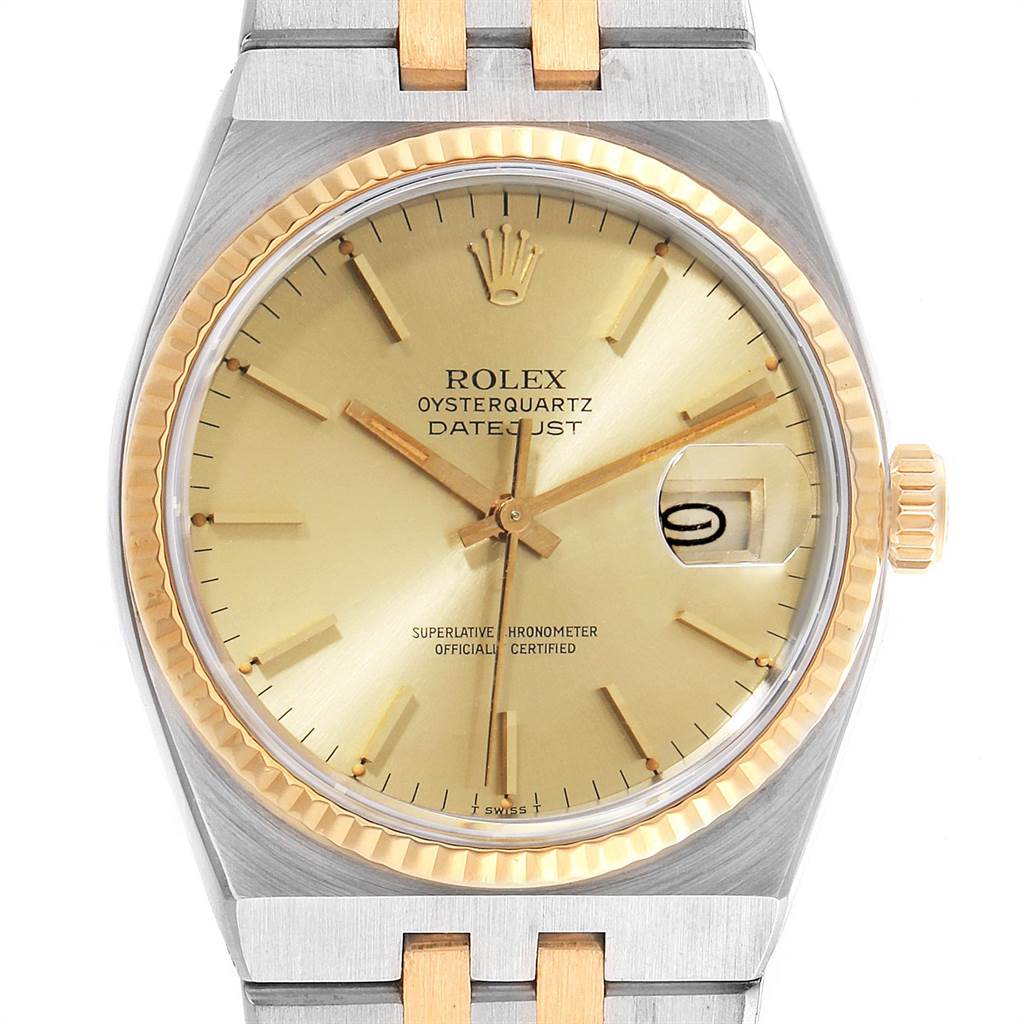 The image shows a front view of a Rolex Oysterquartz 17013 Men
s Stainless Steel Champagne Dial 17013 Men
s Stainless Steel Champagne Dial Datejust watch, highlighting the dial, bezel, crown, and part of the bracelet.