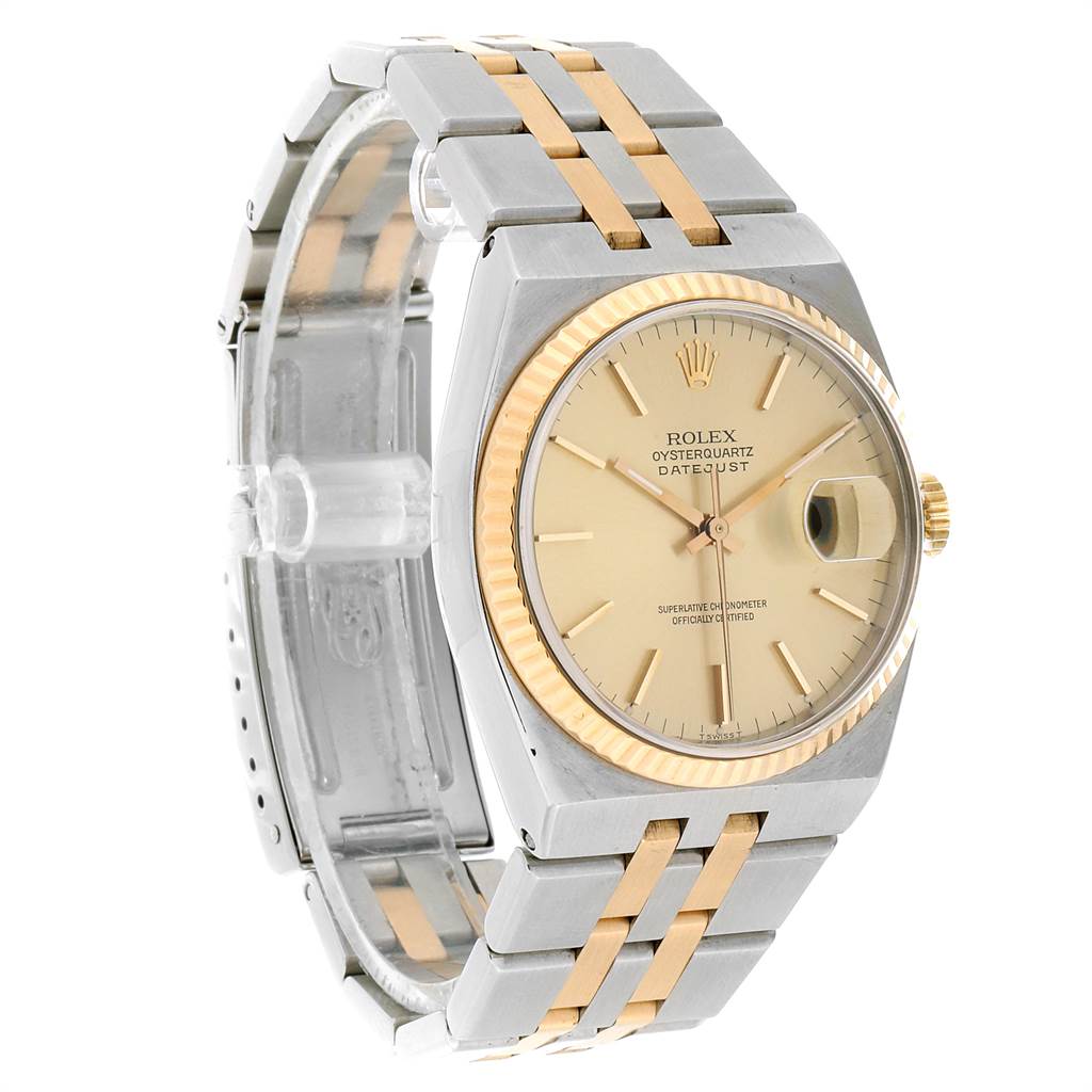 The image shows a Rolex Oysterquartz 17013 Men
s Stainless Steel Champagne Dial 17013 Men
s Stainless Steel Champagne Dial watch in a three-quarter view, highlighting its dial, bezel, and bracelet.