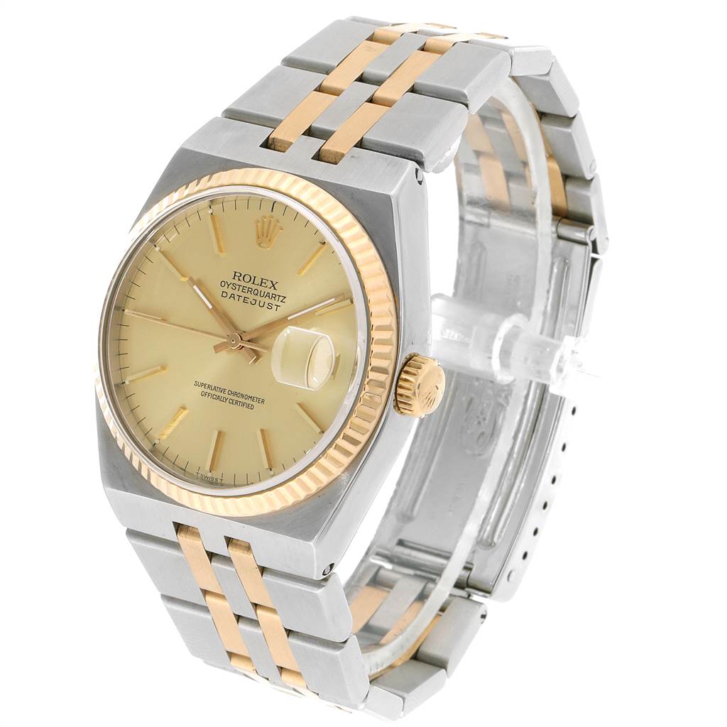 The image shows a Rolex Oysterquartz 17013 Men
s Stainless Steel Champagne Dial 17013 Men
s Stainless Steel Champagne Dial model watch, angled to highlight the face, bezel, crown, and two-tone bracelet.