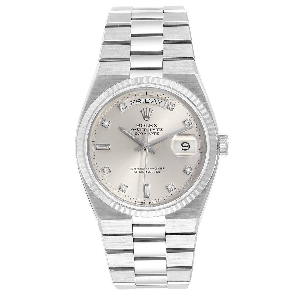 The image shows a front view of a Rolex Oysterquartz 19019 Men
s White Gold Silver Dial 19019 Men
s White Gold Silver Dial watch, displaying its face, bezel, and bracelet.