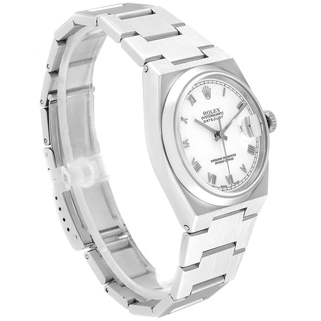 The image shows a side view of the Rolex Oysterquartz 17000 Men's Stainless Steel White Dial 17000 Men's Stainless Steel White Dial watch, highlighting the bracelet and the watch face.