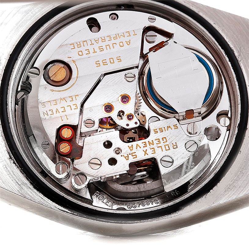 The image shows the internal mechanism of a Rolex Oysterquartz 17000 Men's Stainless Steel White Dial 17000 Men's Stainless Steel White Dial watch from a top-down view.