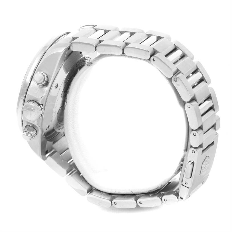 The image shows the side view of a Tag Heuer Carrera CAV511A Men
s Stainless Steel Black Dial CAV511A Men
s Stainless Steel Black Dial watch, highlighting the band, clasp, crown, and pushers.