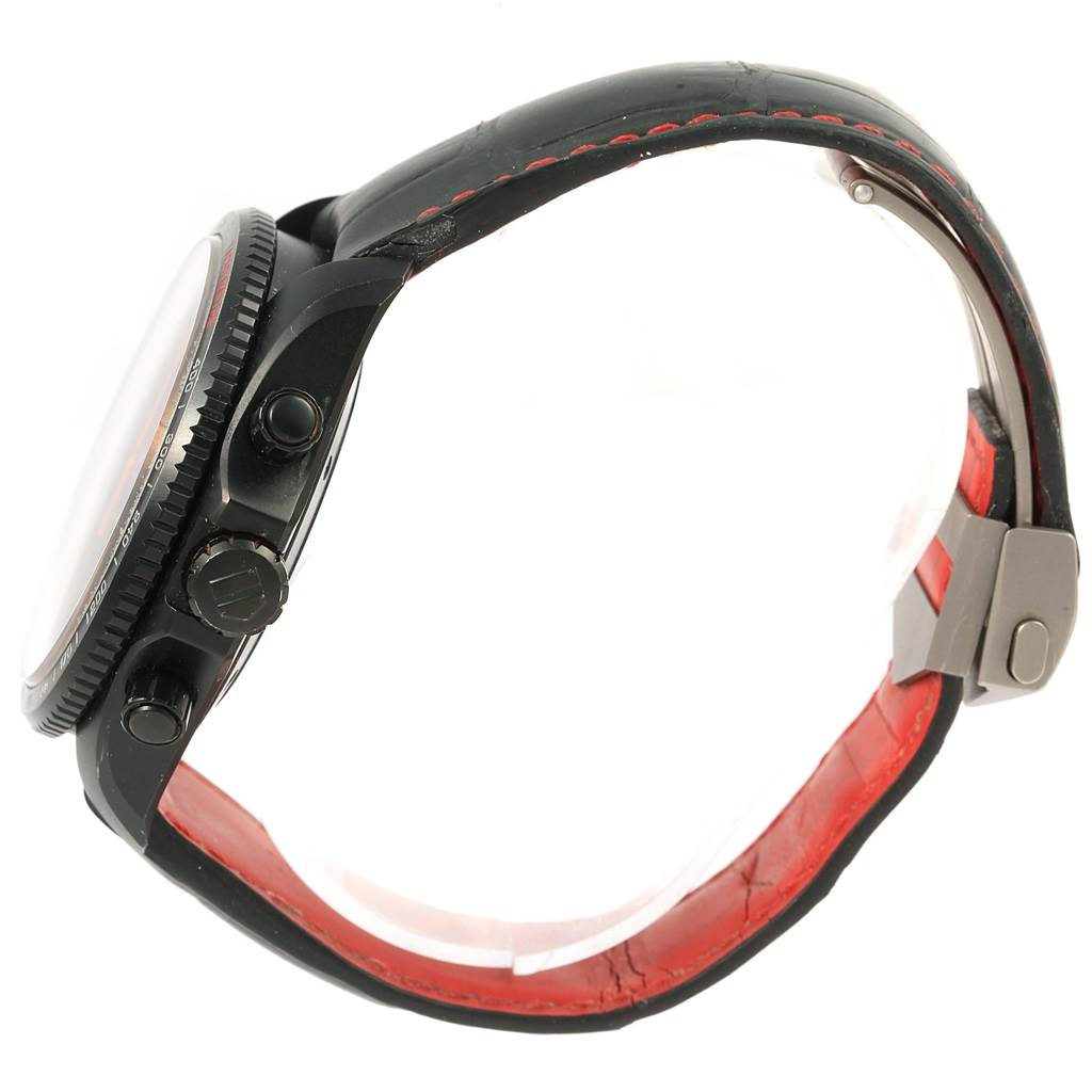 The image shows a side view of the Tag Heuer Carrera CAV518B.FT6016 Men's Stainless Steel Black Dial CAV518B.FT6016 Men's Stainless Steel Black Dial watch highlighting its crown, pushers, and strap.