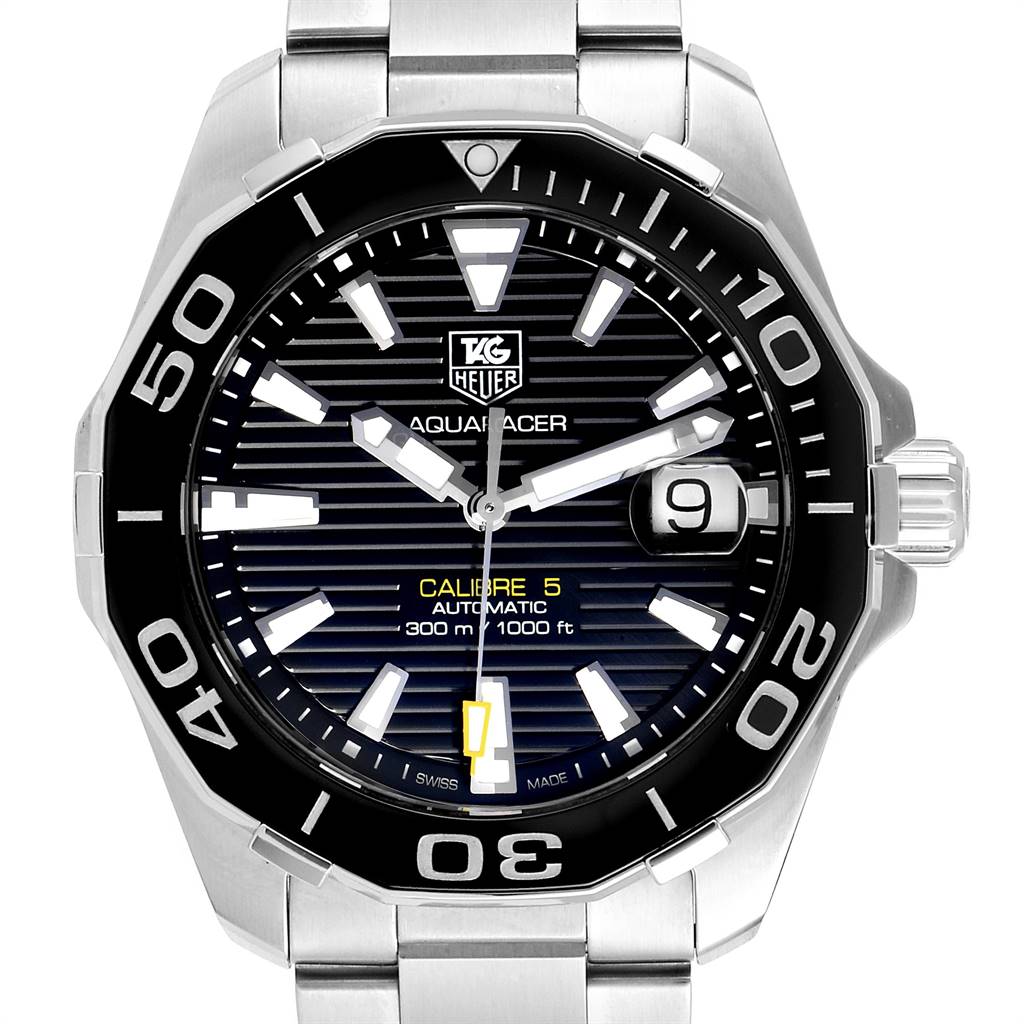 The image shows a front view of the Tag Heuer Aquaracer WAY211A Men
s Stainless Steel Black Dial WAY211A Men
s Stainless Steel Black Dial watch, highlighting the bezel, dial, hands, and date window.
