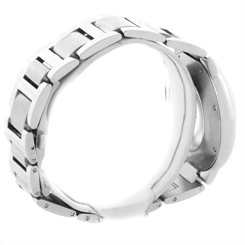 The image shows the side view of a stainless steel bracelet of a Cartier Ballon Bleu W6920077 Men's Stainless Steel Grey Dial W6920077 Men's Stainless Steel Grey Dial watch.