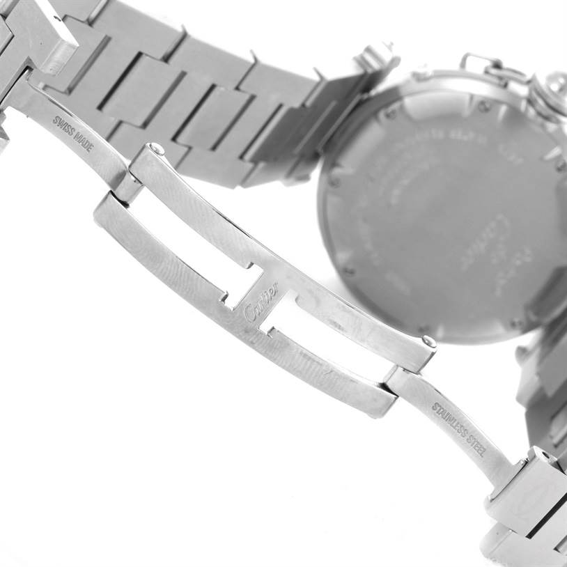 The image shows the stainless steel bracelet, clasp, and case back of a Cartier Pasha W31058M7 Women
s Stainless Steel Pink Dial W31058M7 Women
s Stainless Steel Pink Dial watch.
