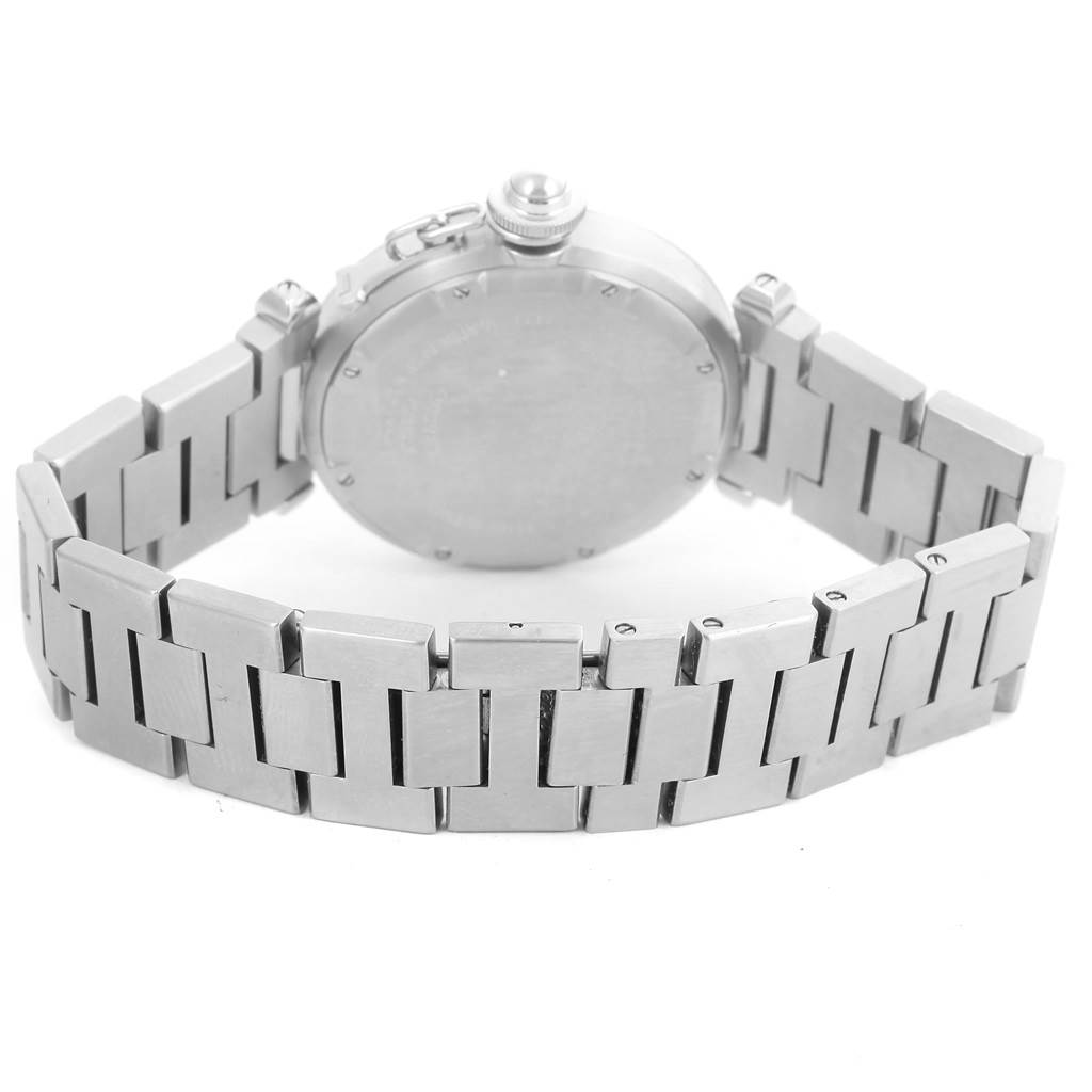 The image shows the back view of a Cartier Pasha W31075M7 Men
s Stainless Steel Pink Dial W31075M7 Men
s Stainless Steel Pink Dial watch, highlighting its stainless steel bracelet and caseback.