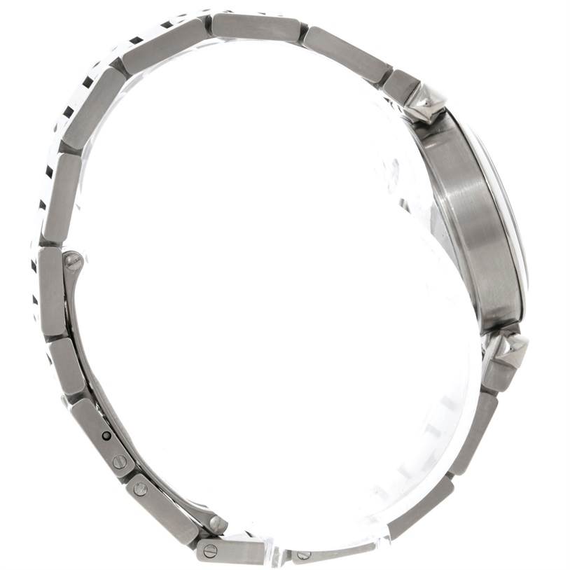 This side view of the Cartier Pasha W31043M7 Women
s Stainless Steel Silver Dial W31043M7 Women
s Stainless Steel Silver Dial watch shows the case and bracelet links.