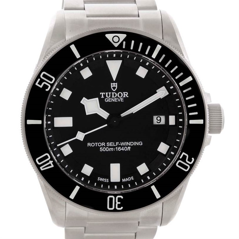 The image shows a frontal view of the Tudor Pelagos watch, highlighting the dial, bezel, and bracelet.