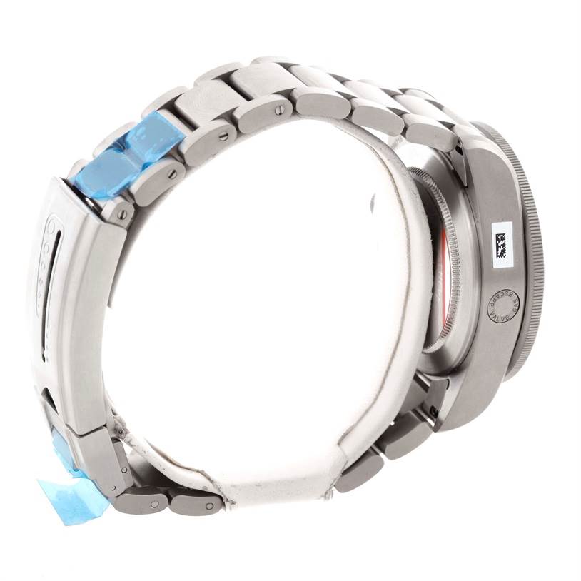 The image shows a side view of the Tudor Pelagos 25500TN Men's Titanium Black Dial 25500TN Men's Titanium Black Dial watch, displaying the bracelet and the side of the watch case.