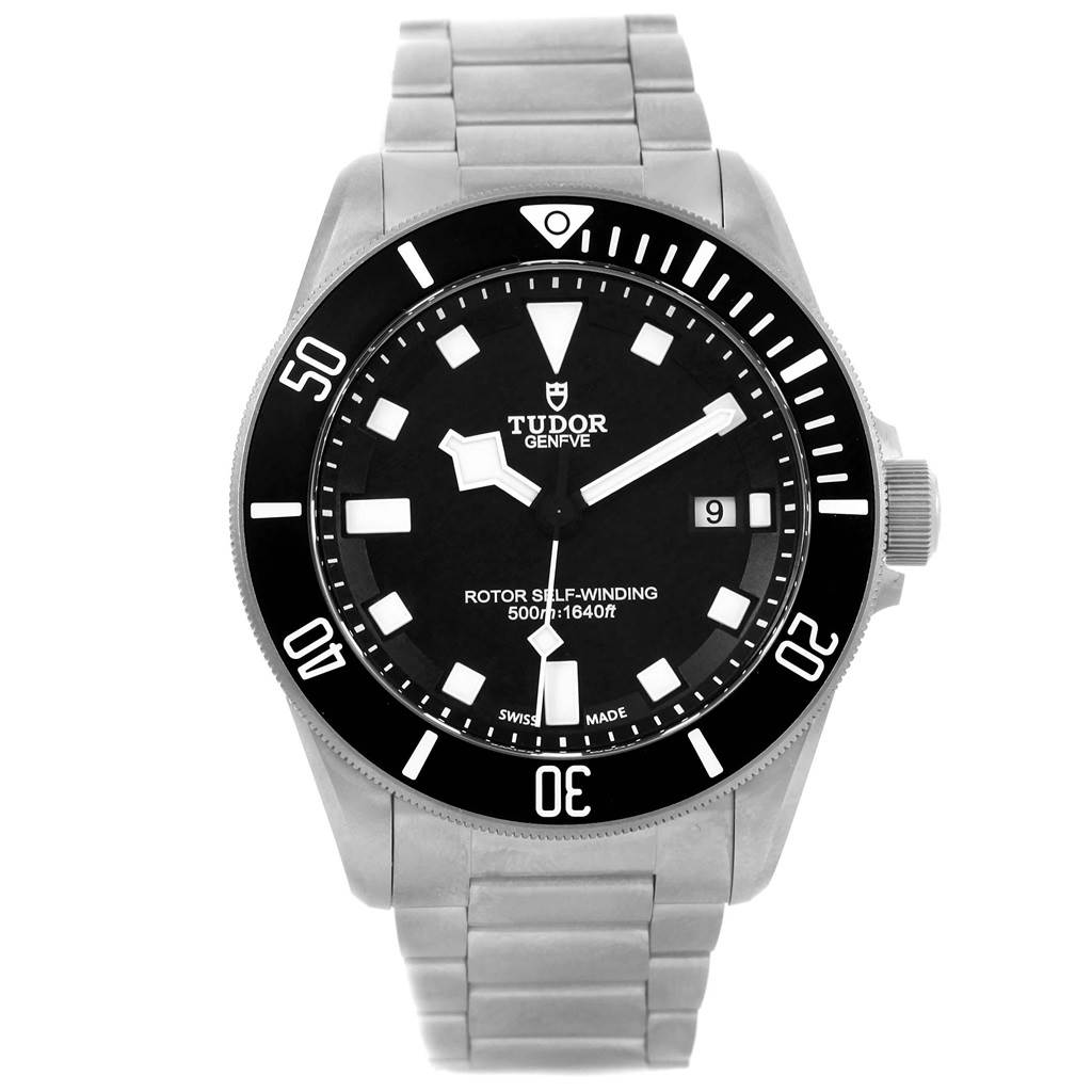 The image shows a Tudor Pelagos 25500TN Men's Titanium Black Dial 25500TN Men's Titanium Black Dial watch front view, highlighting its dial, bezel, and metal bracelet.