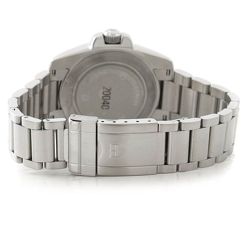 This image shows the back case and bracelet of a Tudor Hydronaut 20040 Men
s Stainless Steel Black Dial 20040 Men
s Stainless Steel Black Dial watch from a rear angle.
