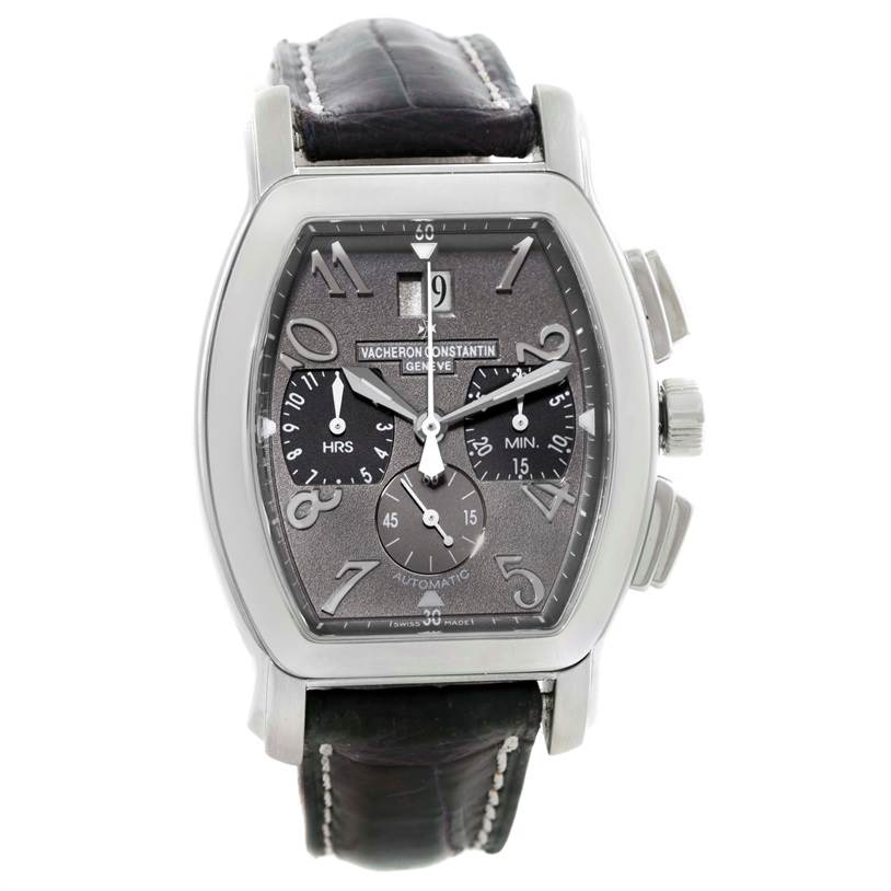 The image shows a front view of the Vacheron Constantin Historiques watch, highlighting the dial and leather strap.