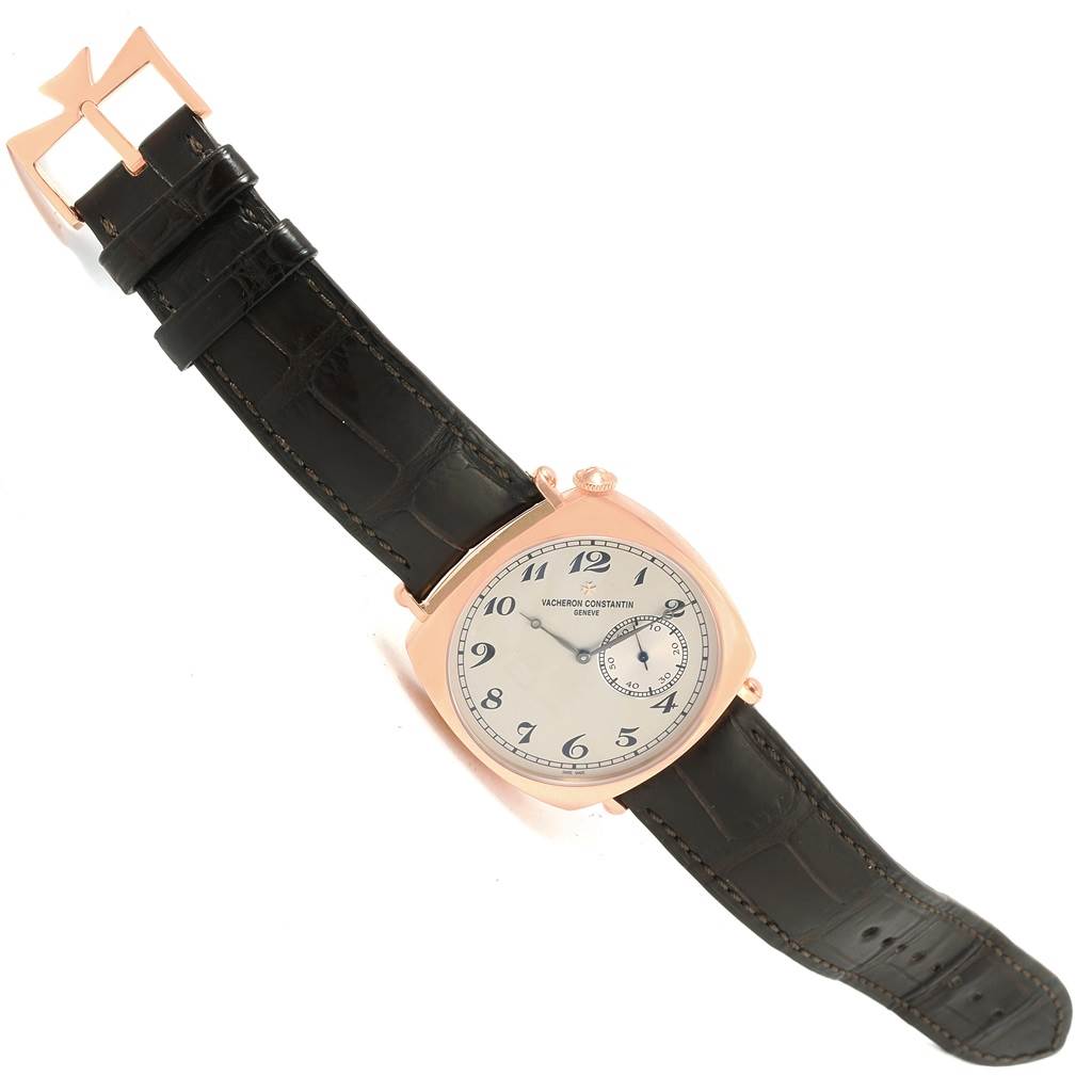 The image shows a top-down view of a Vacheron Constantin Historiques 82035000R-9359 Men's Rose Gold Silver Dial 82035000R-9359 Men's Rose Gold Silver Dial watch with its strap, dial, casing, and buckle visible.