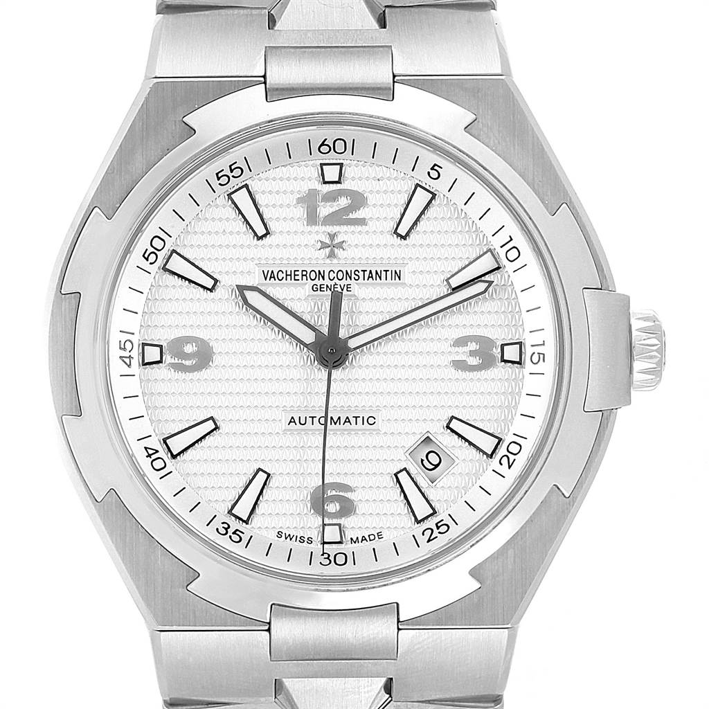 The image shows a front view of a Vacheron Constantin Overseas 47040B01A-9093 Men's Stainless Steel Silver Dial 47040B01A-9093 Men's Stainless Steel Silver Dial model watch, featuring its dial, bezel, and part of the bracelet.