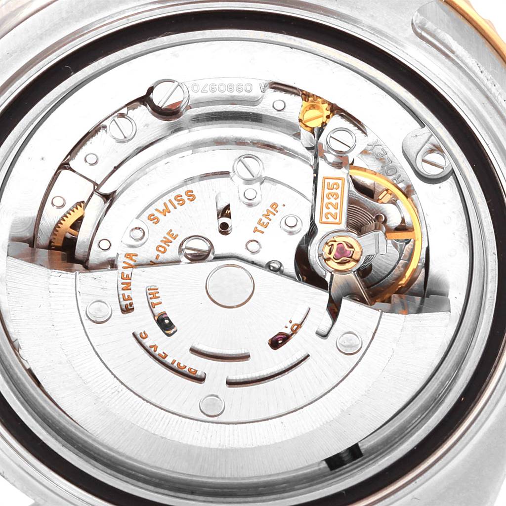 This image shows the internal mechanical components of the Rolex Yacht-Master 168623 Men
s Steel and Gold (two tone) Blue Dial 168623 Men
s Steel and Gold (two tone) Blue Dial watch seen from the back.