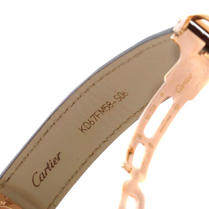 The image shows a close-up of the Cartier Tortue W1543651 Men's Rose Gold Silver Dial W1543651 Men's Rose Gold Silver Dial watch, specifically the inner strap and part of the clasp.