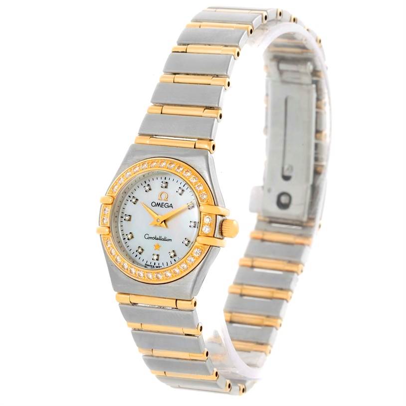 The image shows the Omega 1267.75.00 Women
s Steel and Gold (two tone) Mother of Pearl Dial 1267.75.00 Women
s Steel and Gold (two tone) Mother of Pearl Dial Constellation My Choice Mini Steel Gold Diamond Watch 1267.75.00 from a side angle highlighting the band and watch face.