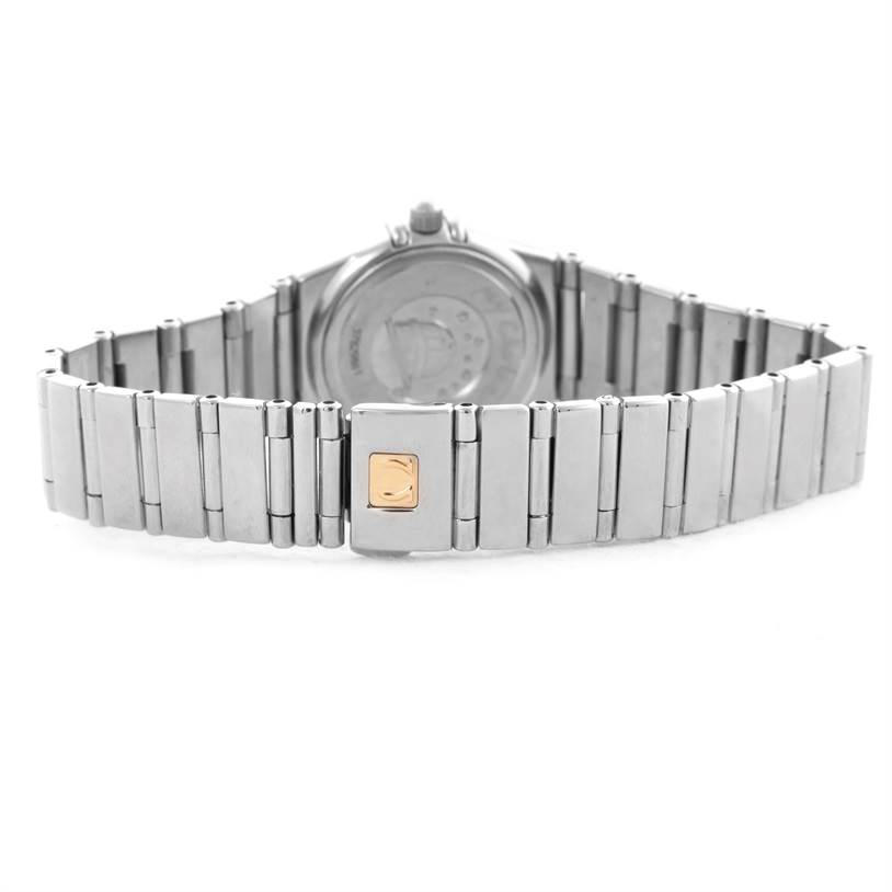 This image shows the rear view of the Omega 1465.71.00 Women
s Stainless Steel Mother of Pearl Dial 1465.71.00 Women
s Stainless Steel Mother of Pearl Dial Constellation My Choice Ladies Mini Diamond Watch 1465.71.00, highlighting its bracelet and clasp.