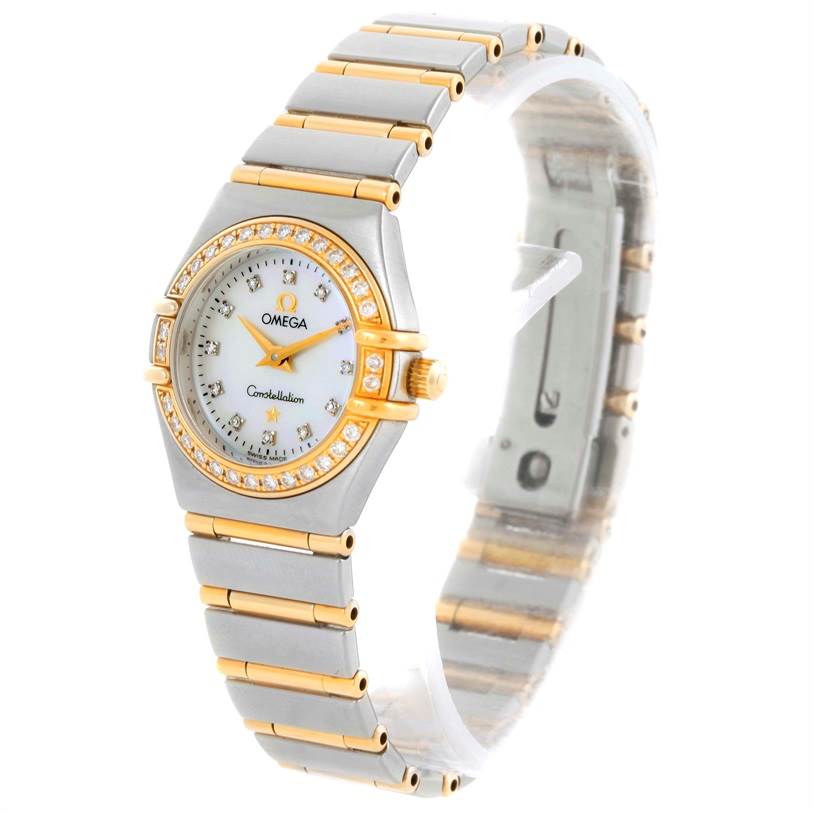 The image shows an angled view of the Omega 1267.75.00 Women
s Steel and Gold (two tone) Mother of Pearl Dial 1267.75.00 Women
s Steel and Gold (two tone) Mother of Pearl Dial Constellation My Choice Mini Two Tone Diamond Watch 1267.75.00, highlighting its face and band.