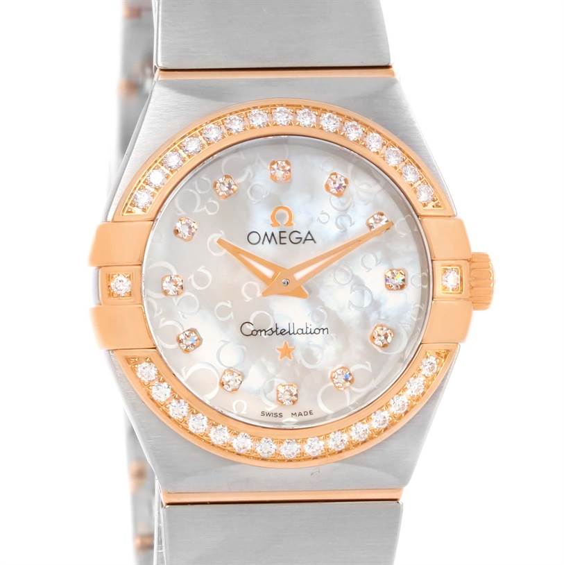 This image shows a front view of the Omega 123.25.27.60.55.009 Women
s Steel and Gold (two tone) Mother of Pearl Dial 123.25.27.60.55.009 Women
s Steel and Gold (two tone) Mother of Pearl Dial Constellation Diamond Steel Rose Gold Watch model 123.25.27.60.55.009, highlighting its face and bezel.