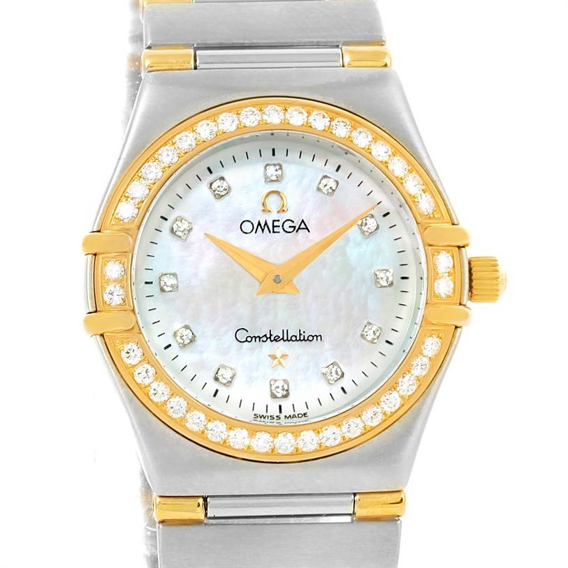 The image shows a frontal view of the Omega 1376.75.00 Women
s Steel and Gold (two tone) Mother of Pearl Dial 1376.75.00 Women
s Steel and Gold (two tone) Mother of Pearl Dial Constellation My Choice Steel Yellow Gold Diamond Watch 1376.75.00 model, highlighting the face, bezel, and bracelet.