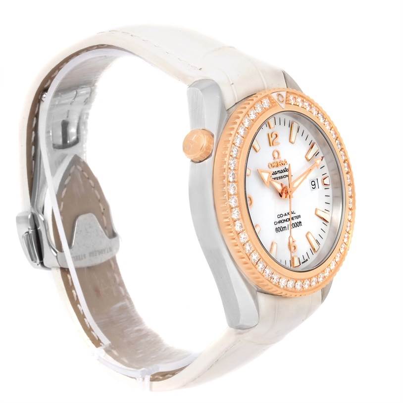 The Omega 222.28.42.20.04.001 Women's Steel and Gold (two tone) White Dial 222.28.42.20.04.001 Women's Steel and Gold (two tone) White Dial Seamaster Planet Ocean 42 mm Diamond Watch 222.28.42.20.04.001 is shown from the side angle highlighting its bezel and strap.