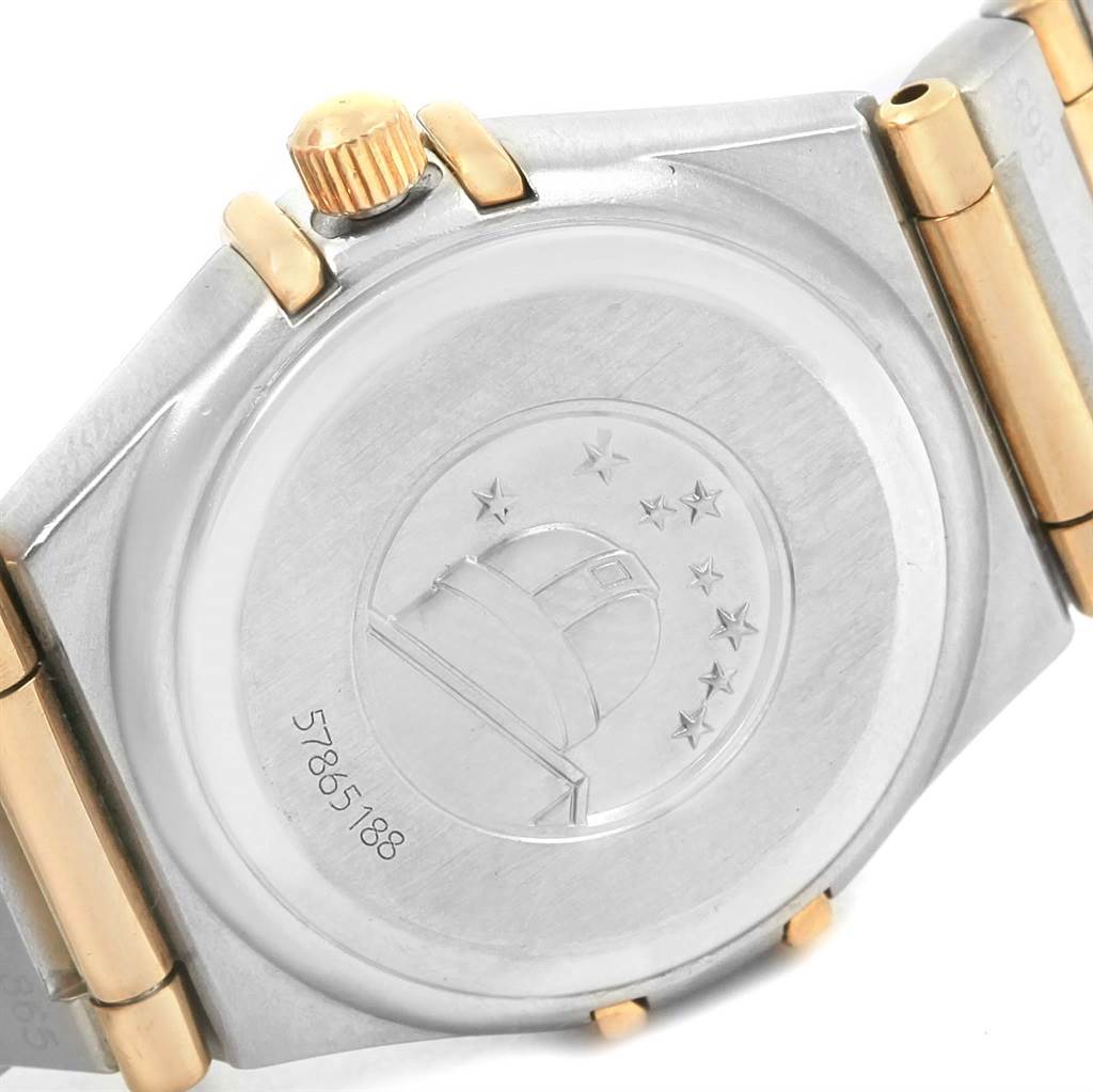 This image shows the back case and crown of the Omega 1267.75.00 Women
s Steel and Gold (two tone) Mother of Pearl Dial 1267.75.00 Women
s Steel and Gold (two tone) Mother of Pearl Dial Constellation My Choice Mini Ladies Diamond Watch model 1267.75.00.