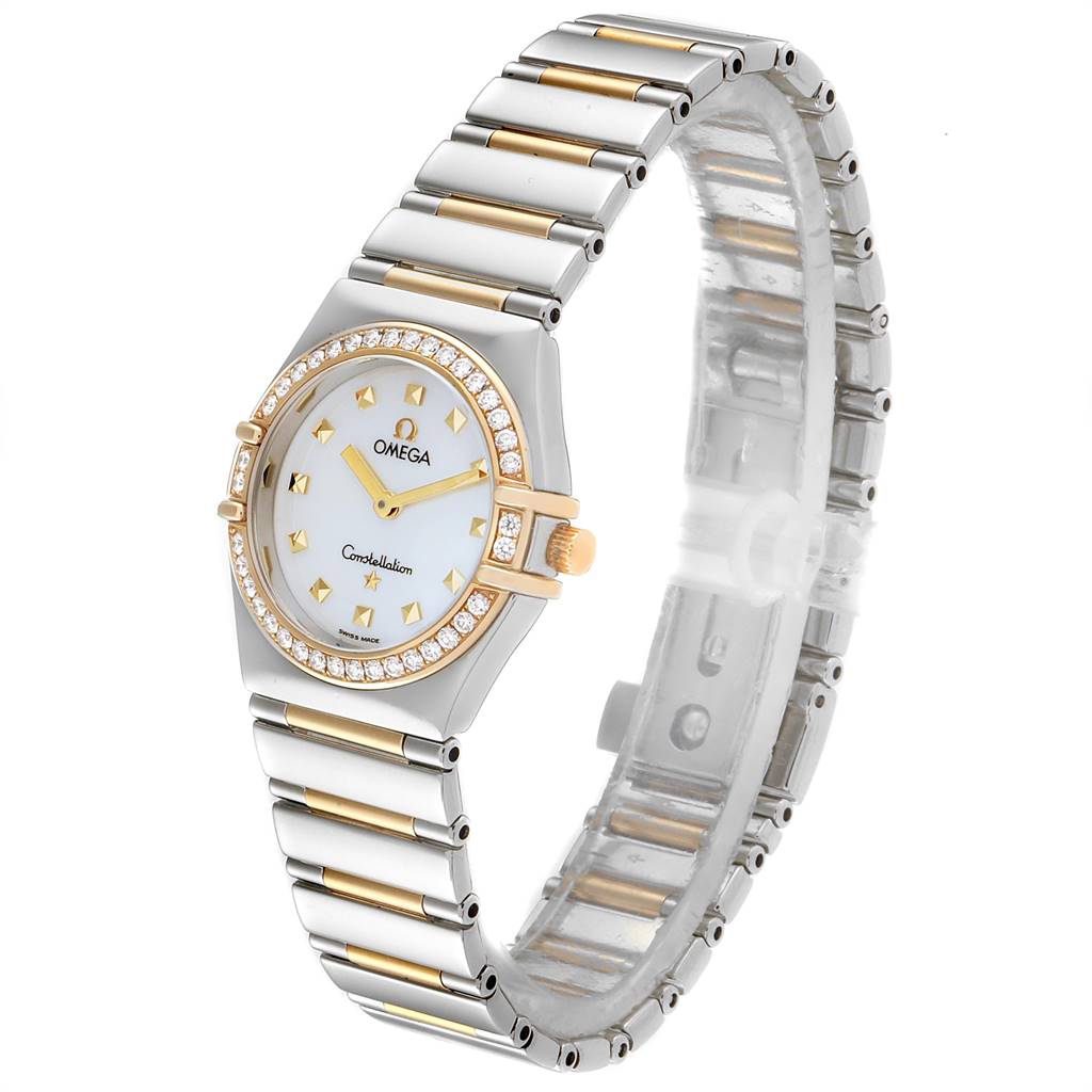 The image shows an angled view of an Omega 1376.71.00 Women
s Steel and Gold (two tone) Mother of Pearl Dial 1376.71.00 Women
s Steel and Gold (two tone) Mother of Pearl Dial Constellation My Choice Steel Yellow Gold Diamond Watch 1376.71.00, highlighting the bracelet and face.