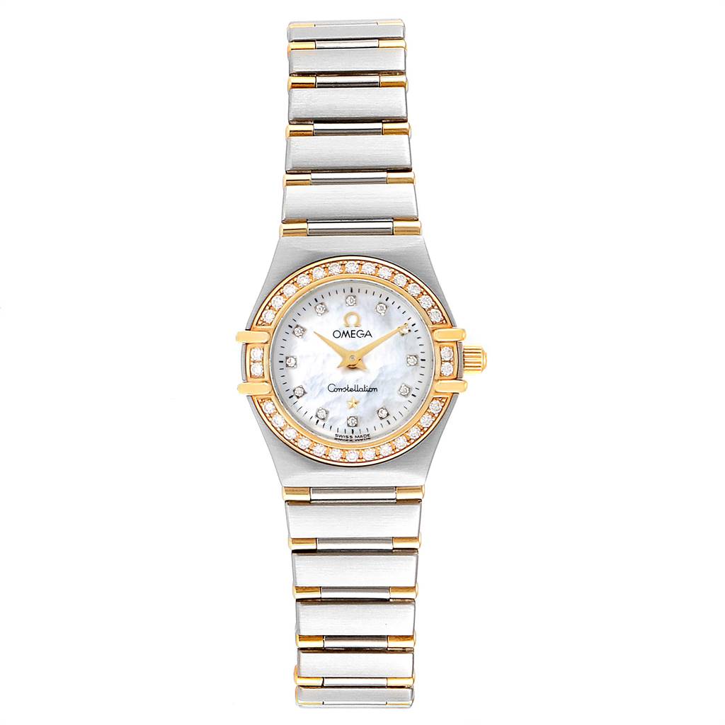 The image shows the Omega 1367.75.00 Women
s Steel and Gold (two tone) Mother of Pearl Dial 1367.75.00 Women
s Steel and Gold (two tone) Mother of Pearl Dial Constellation Steel Yellow Gold Diamond Ladies 1367.75.00 watch from a top-down angle, displaying the face and bracelet.