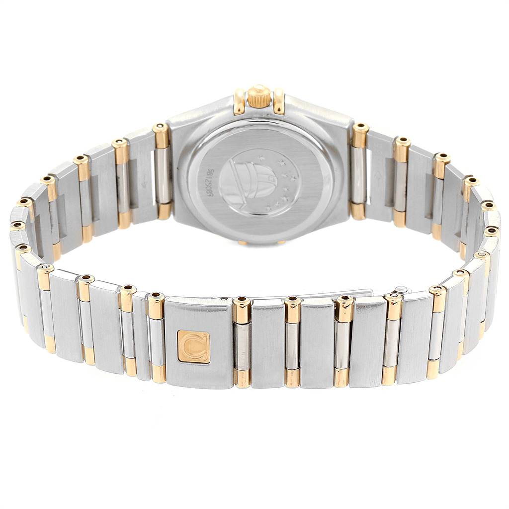This image shows the back and bracelet of the Omega 1372.70.00 Women's Steel and Gold (two tone) Mother of Pearl Dial 1372.70.00 Women's Steel and Gold (two tone) Mother of Pearl Dial Constellation Steel Yellow Gold Mother of Pearl Ladies Watch.