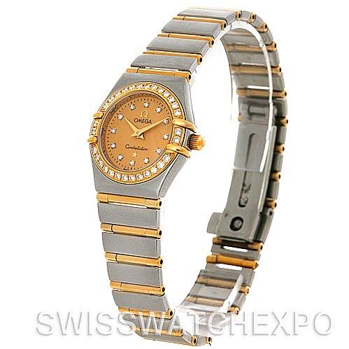 The image shows an angled side view of the Omega 1267.15.00 Women
s Steel and Gold (two tone) Champagne Dial 1267.15.00 Women
s Steel and Gold (two tone) Champagne Dial Constellation Mini Steel 18K Yellow Gold Diamond 1267.15.00 Watch.