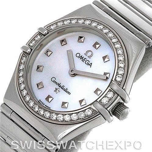 The image shows a close-up top view of the Omega 1475.71.00 Women
s Stainless Steel Mother of Pearl Dial 1475.71.00 Women
s Stainless Steel Mother of Pearl Dial Constellation My Choice Ladies Quartz Small Watch 1475.71.00, highlighting the dial and bezel.