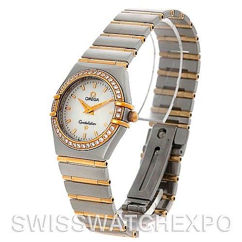 The image shows an angled view of the Omega 1277.70.00 Women
s Steel and Gold (two tone) Mother of Pearl Dial 1277.70.00 Women
s Steel and Gold (two tone) Mother of Pearl Dial Constellation My Choice Steel Gold Diamond Watch 1277.70.00, highlighting its face and bracelet.