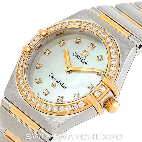 This image shows the face and part of the bracelet of the Omega 1376.75.00 Women
s Steel and Gold (two tone) Mother of Pearl Dial 1376.75.00 Women
s Steel and Gold (two tone) Mother of Pearl Dial Constellation My Choice Steel and Gold Diamond Watch 1376.75.00.