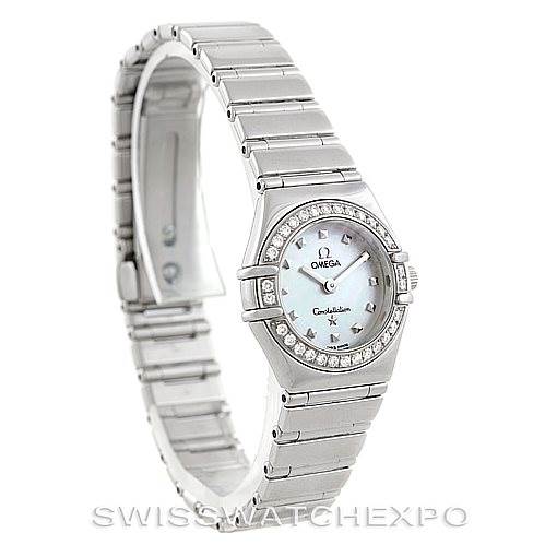 The image shows an angled view of the Omega 1465.71.00 Women
s Stainless Steel Mother of Pearl Dial 1465.71.00 Women
s Stainless Steel Mother of Pearl Dial Constellation My Choice Ladies Mini Watch 1465.71.00, highlighting the face and bracelet.