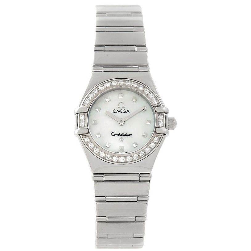 This image shows a front view of the Omega 1465.71.00 Women
s Stainless Steel Mother of Pearl Dial 1465.71.00 Women
s Stainless Steel Mother of Pearl Dial Constellation My Choice Ladies Diamond Mini Watch 1465.71.00, highlighting the face and bracelet.