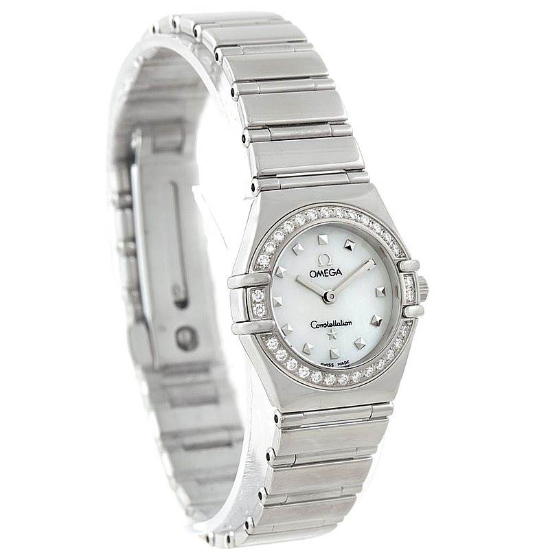 This image shows a frontal view of the Omega 1465.71.00 Women
s Stainless Steel Mother of Pearl Dial 1465.71.00 Women
s Stainless Steel Mother of Pearl Dial Constellation My Choice Ladies Diamond Mini Watch 1465.71.00, highlighting the face and band.