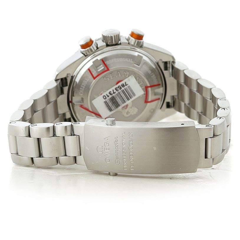 The image shows the back and clasp of the Omega 222.30.38.50.01.002 Women
s Stainless Steel Black Dial 222.30.38.50.01.002 Women
s Stainless Steel Black Dial Seamaster Planet Ocean Ladies Watch 222.30.38.50.01.002 Unworn model.