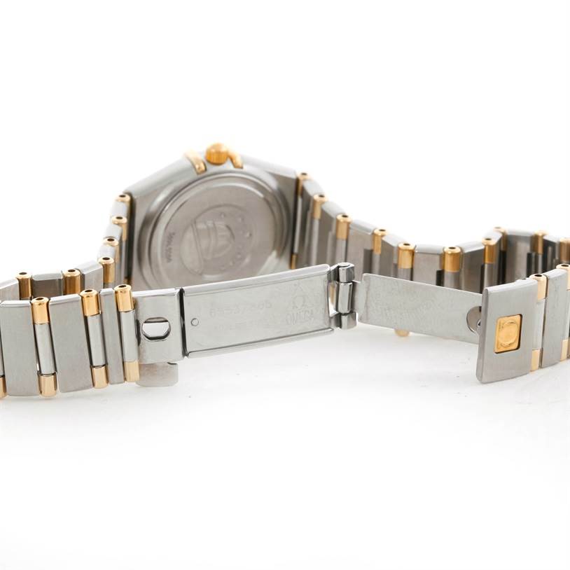 The image shows the back view and clasp of the Omega 56945066 Women
s Steel and Gold (two tone) Mother of Pearl Dial 56945066 Women
s Steel and Gold (two tone) Mother of Pearl Dial Constellation Mini Steel and Gold Diamond Watch.