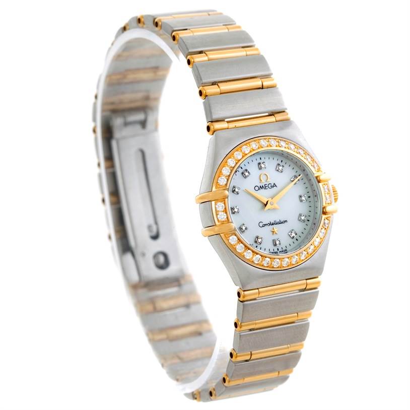The image shows a side angled view of the Omega 1267.75.00 Women
s Steel and Gold (two tone) Mother of Pearl Dial 1267.75.00 Women
s Steel and Gold (two tone) Mother of Pearl Dial Constellation My Choice Steel Gold Diamond Watch 1267.75.00 with its bracelet and dial visible.