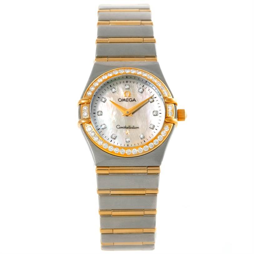 This image shows a front view of the Omega 1277.75.00 Women
s Steel and Gold (two tone) Mother of Pearl Dial 1277.75.00 Women
s Steel and Gold (two tone) Mother of Pearl Dial Constellation My Choice Steel Gold Diamond Watch 1277.75.00 model.