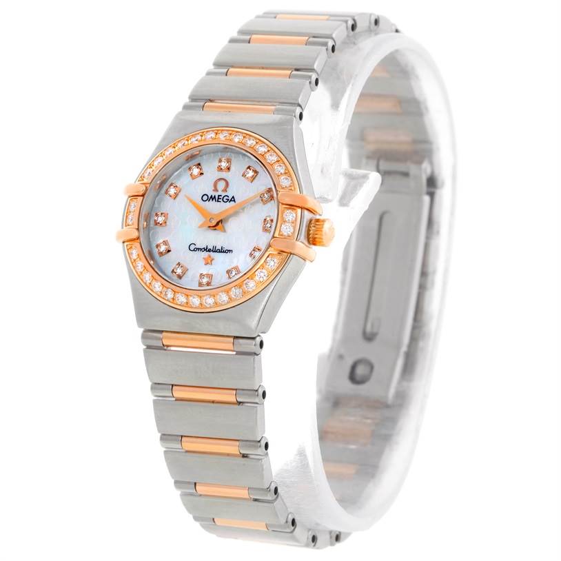 The image shows an angled view of the Omega 1360.75.00 Women
s Steel and Gold (two tone) Mother of Pearl Dial 1360.75.00 Women
s Steel and Gold (two tone) Mother of Pearl Dial Constellation My Choice Mini Diamond Watch 1360.75.00, highlighting the face and bracelet.