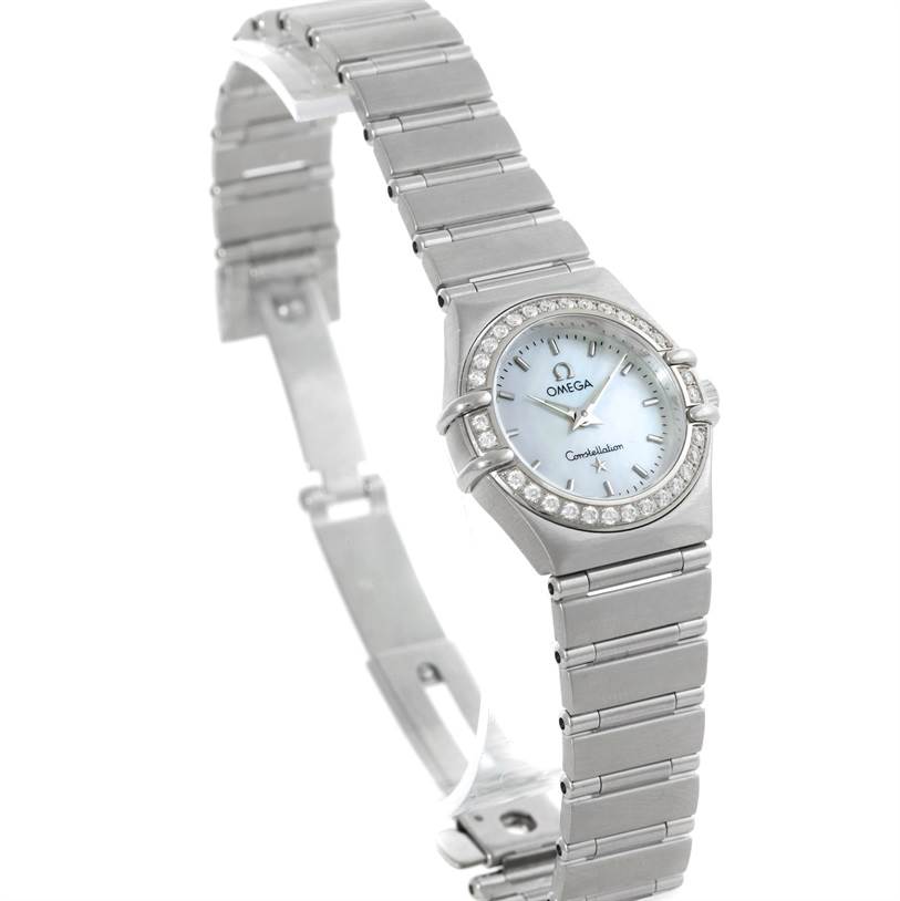 The Omega 1466.71.00 Women
s Stainless Steel Mother of Pearl Dial 1466.71.00 Women
s Stainless Steel Mother of Pearl Dial Constellation 95 My Choice Ladies Mini Watch 1466.71.00 is shown at an angle highlighting its bracelet and diamond bezel.